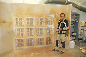 Edrizzi® in use - Spraying furniture